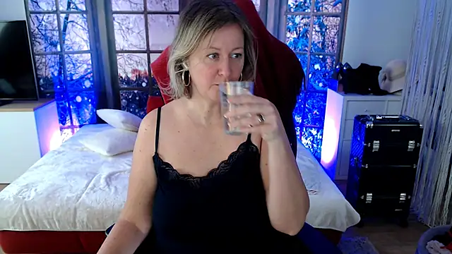 MarleneBloem online show from 24, 1, 2025