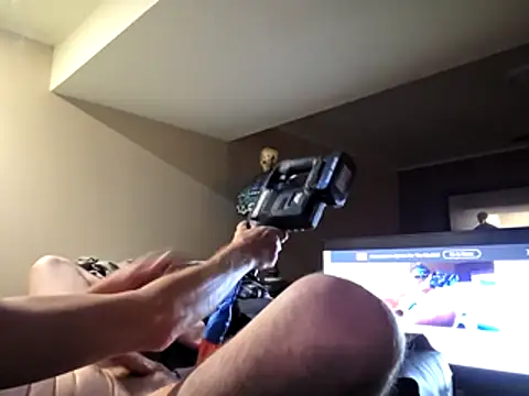 Travislovescum online show from 27, 10, 2025