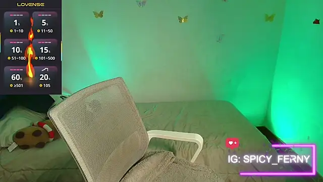 9 Fernanda 9 online show from 18, 4, 2026