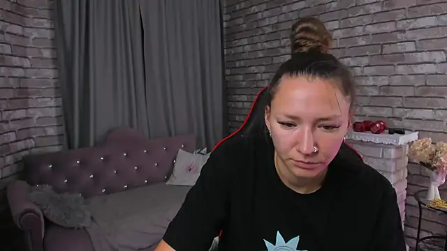 SarahCoksss online show from 14, 10, 2025