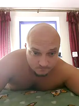 Pandasky online show from 18, 11, 2025