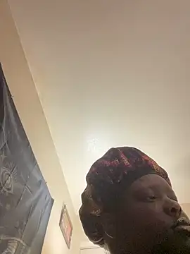 Snapshot of Yagurl__west chatting on 14, 3, 2025 Yagurl west online show from 14, 3, 2025