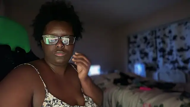 Snapshot of Yagurl__west chatting on 17, 1, 2026 Yagurl west online show from 17, 1, 2026