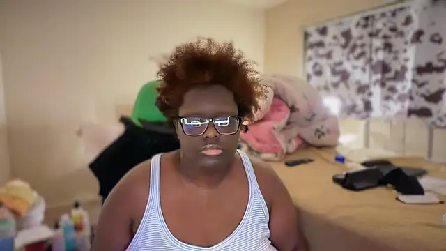 Snapshot of Yagurl__west chatting on 3, 2, 2026 Yagurl west online show from 3, 2, 2026