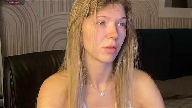 viviann evans online show from 24, 10, 2025