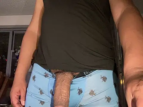 Snapshot of ThickDick_Daddy chatting on 7, 5, 2026 ThickDick Daddy online show from 7, 5, 2026