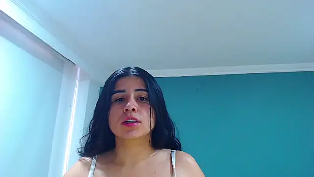 Snapshot of danna-_roouss chatting on 22, 2, 2026 danna- roouss online show from 22, 2, 2026