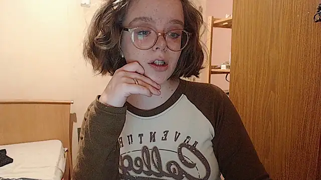 Chmiri cb online show from 8, 1, 2025