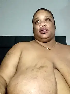 Snapshot of NaughtyHottieBBW chatting on 5, 2, 2025 NaughtyHottieBBW online show from 5, 2, 2025