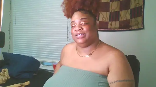 Snapshot of NaughtyHottieBBW chatting on 13, 5, 2026 NaughtyHottieBBW online show from 13, 5, 2026