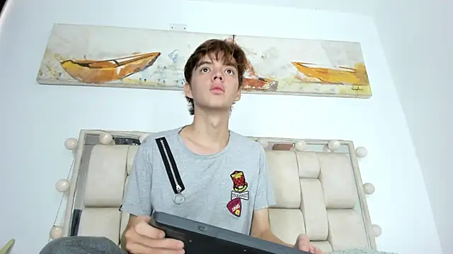 daniel hot03 online show from 30, 10, 2025