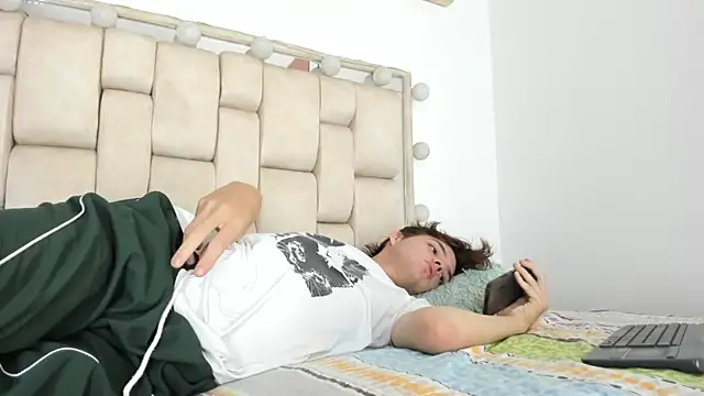 daniel hot03 online show from 6, 11, 2025