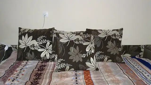 Snapshot of Nika_Shiny chatting on 16, 2, 2025 Nika Shiny online show from 16, 2, 2025