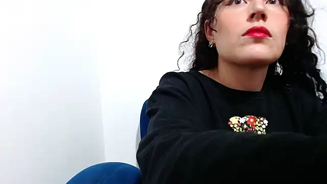 nadescomthxx online show from 6, 7, 2026