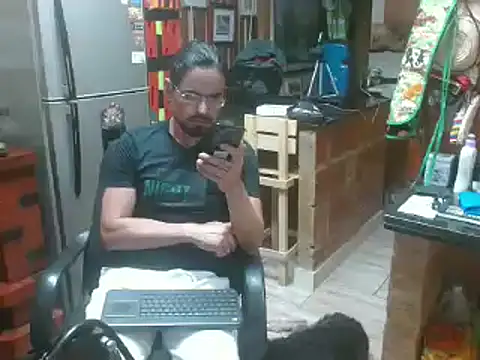 Dr Pocholate84 online show from 12, 1, 2025