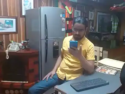 Dr Pocholate84 online show from 9, 2, 2025