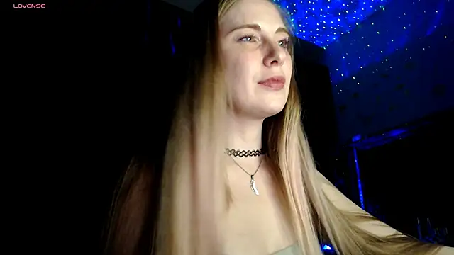 Snapshot of Aqualen chatting on 30, 4, 2026 Aqualen online show from 30, 4, 2026