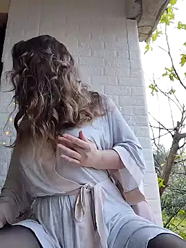 Snapshot of SexyMichellexo chatting on 9, 1, 2025 SexyMichellexo online show from 9, 1, 2025