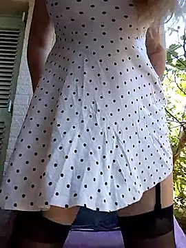 Snapshot of SexyMichellexo chatting on 22, 9, 2025 SexyMichellexo online show from 22, 9, 2025