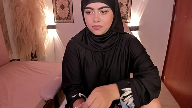 shayla 18 online show from 17, 1, 2025