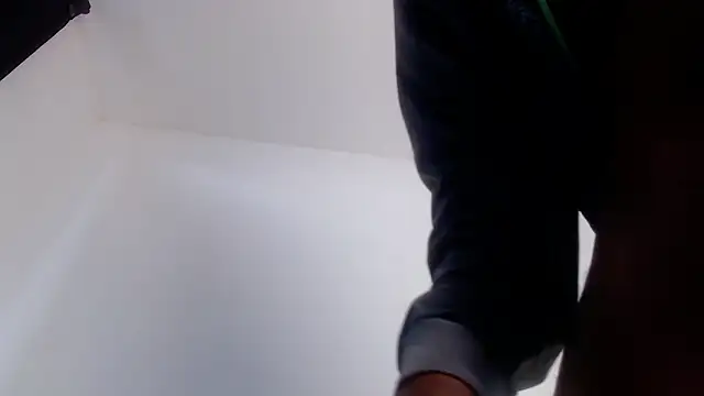 drake brwon 23 online show from 6, 2, 2026