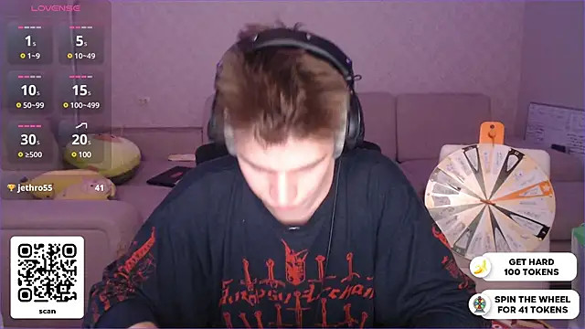 Snapshot of dantebigboi300 chatting on 24, 12, 2024 dantebigboi300 online show from 24, 12, 2024