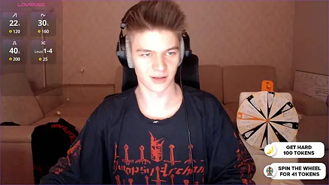 Snapshot of dantebigboi300 chatting on 2, 1, 2025 dantebigboi300 online show from 2, 1, 2025