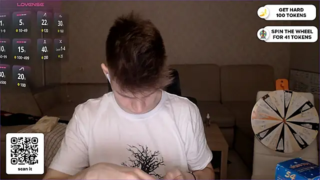 Snapshot of dantebigboi300 chatting on 13, 1, 2025 dantebigboi300 online show from 13, 1, 2025