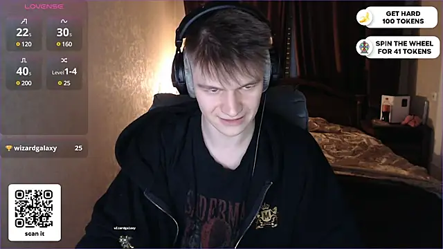 Snapshot of dantebigboi300 chatting on 13, 2, 2025 dantebigboi300 online show from 13, 2, 2025