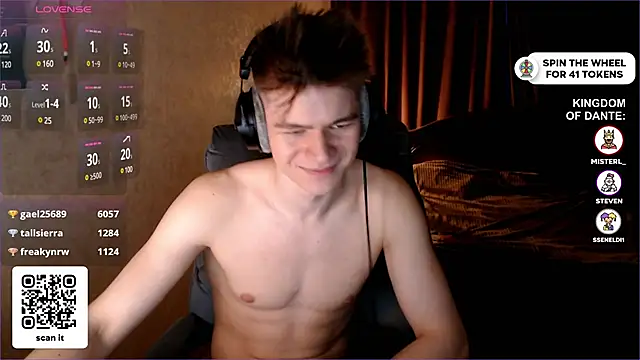 Snapshot of dantebigboi300 chatting on 22, 2, 2025 dantebigboi300 online show from 22, 2, 2025