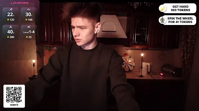 Snapshot of dantebigboi300 chatting on 1, 3, 2025 dantebigboi300 online show from 1, 3, 2025