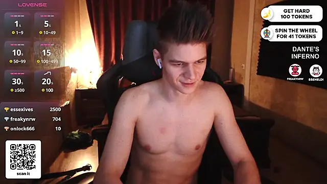 Snapshot of dantebigboi300 chatting on 5, 3, 2025 dantebigboi300 online show from 5, 3, 2025