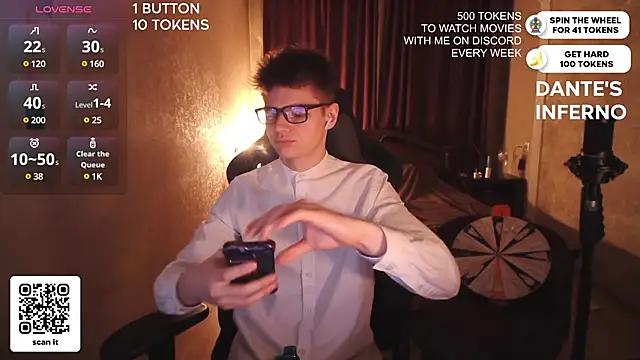 Snapshot of dantebigboi300 chatting on 19, 3, 2025 dantebigboi300 online show from 19, 3, 2025