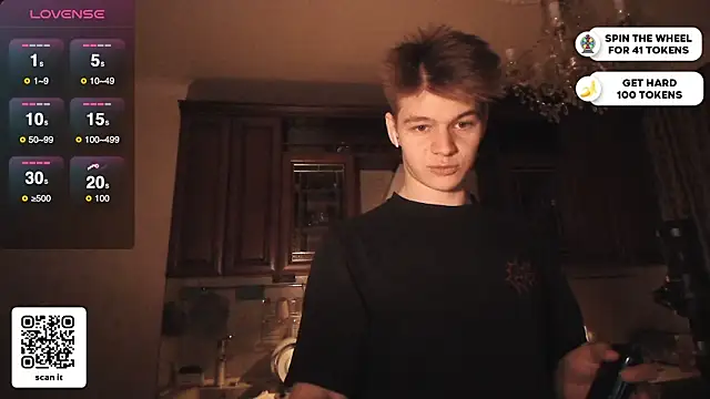 Snapshot of dantebigboi300 chatting on 20, 3, 2025 dantebigboi300 online show from 20, 3, 2025