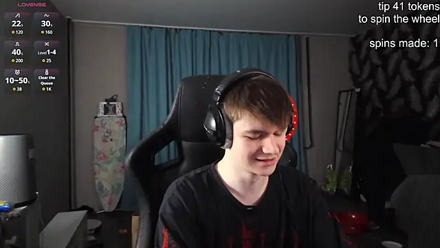 Snapshot of dantebigboi300 chatting on 20, 10, 2025 dantebigboi300 online show from 20, 10, 2025