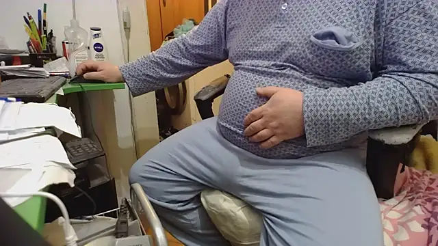 Snapshot of tipko123 chatting on 5, 12, 2025 tipko123 online show from 5, 12, 2025