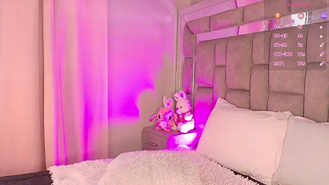 Snapshot of smiling__girl2 chatting on 2, 3, 2026 smiling girl2 online show from 2, 3, 2026