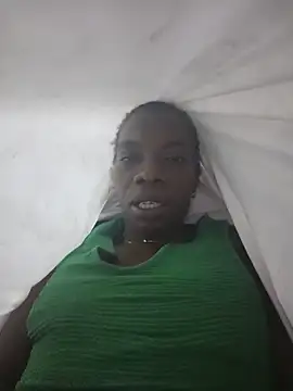 Snapshot of nzanizy chatting on 20, 5, 2026 nzanizy online show from 20, 5, 2026