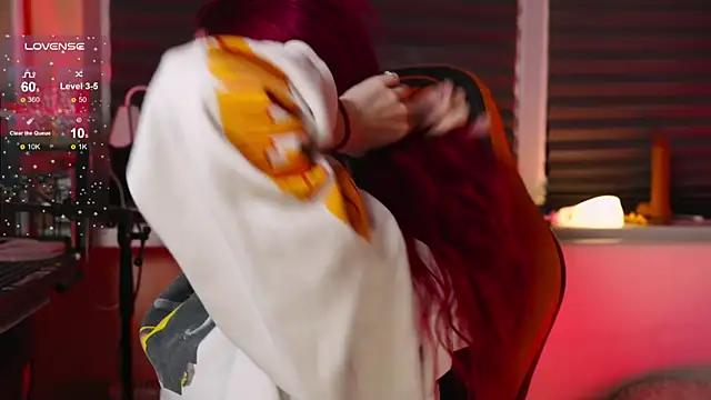 BlueCherryy online show from 13, 10, 2025