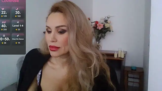 Snapshot of Radmila_Queen_ chatting on 17, 1, 2025 Radmila Queen  online show from 17, 1, 2025