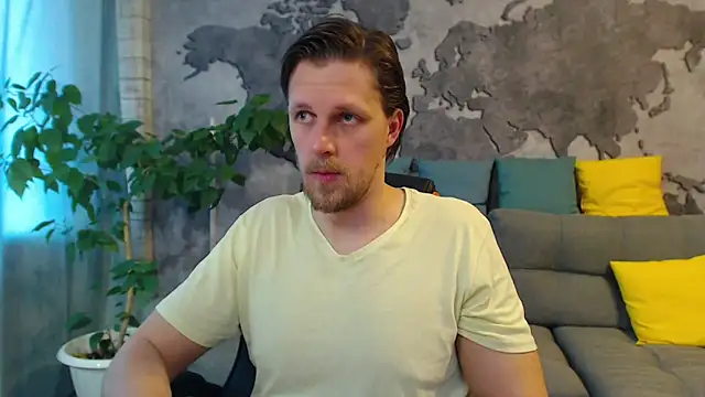 Snapshot of VikingChrisss chatting on 18, 4, 2026 VikingChrisss online show from 18, 4, 2026