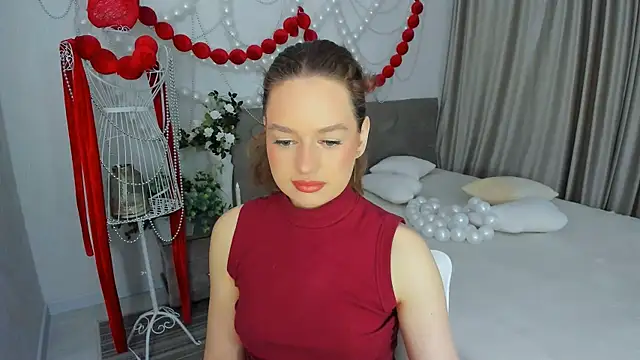 MiracleCurly online show from 12, 4, 2026