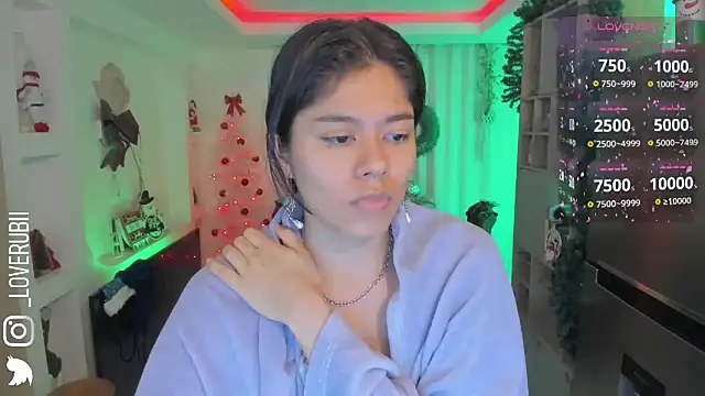 loverubii online show from 5, 12, 2025