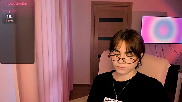 Snapshot of _selectrra chatting on 24, 1, 2025 selectrra online show from 24, 1, 2025