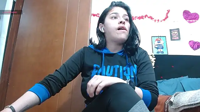 Saray extrovert  online show from 20, 10, 2025