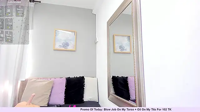 Snapshot of Paula_Desousa chatting on 9, 7, 2026 Paula Desousa online show from 9, 7, 2026