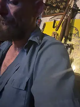 Snapshot of 420rickie420 chatting on 19, 3, 2025 420rickie420 online show from 19, 3, 2025