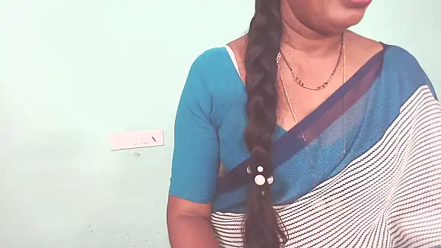 Snapshot of shrutitelugu69 chatting on 6, 7, 2026 shrutitelugu69 online show from 6, 7, 2026