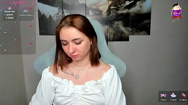 Snapshot of Sourr_Lollipop chatting on 5, 6, 2026 Sourr Lollipop online show from 5, 6, 2026