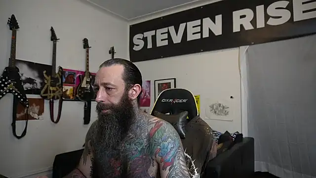 Snapshot of StevenRiseNYC chatting on 27, 6, 2026 StevenRiseNYC online show from 27, 6, 2026